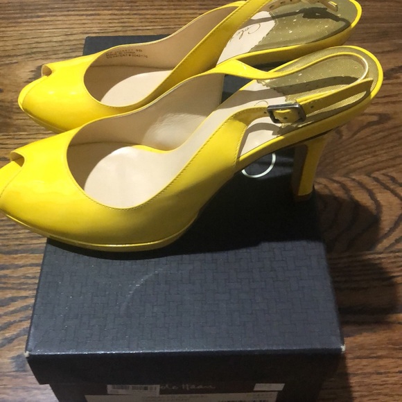 Cole Haan yellow sling back heels size 9 B - Picture 3 of 6